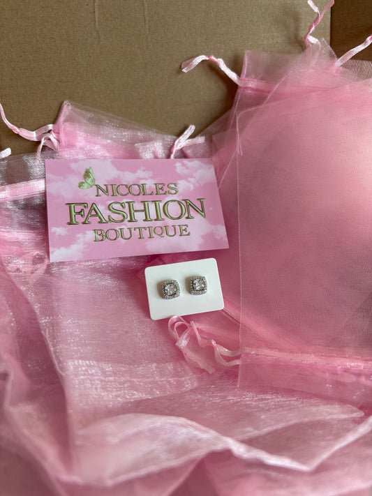 SALE-Women’s Silver Square Baguette Earrings