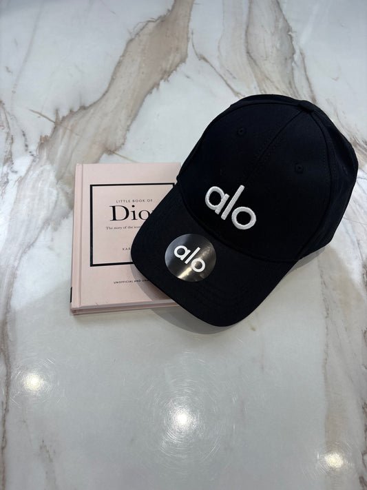 Black/White Cap INSTOCK (1-3 Days Delivery)